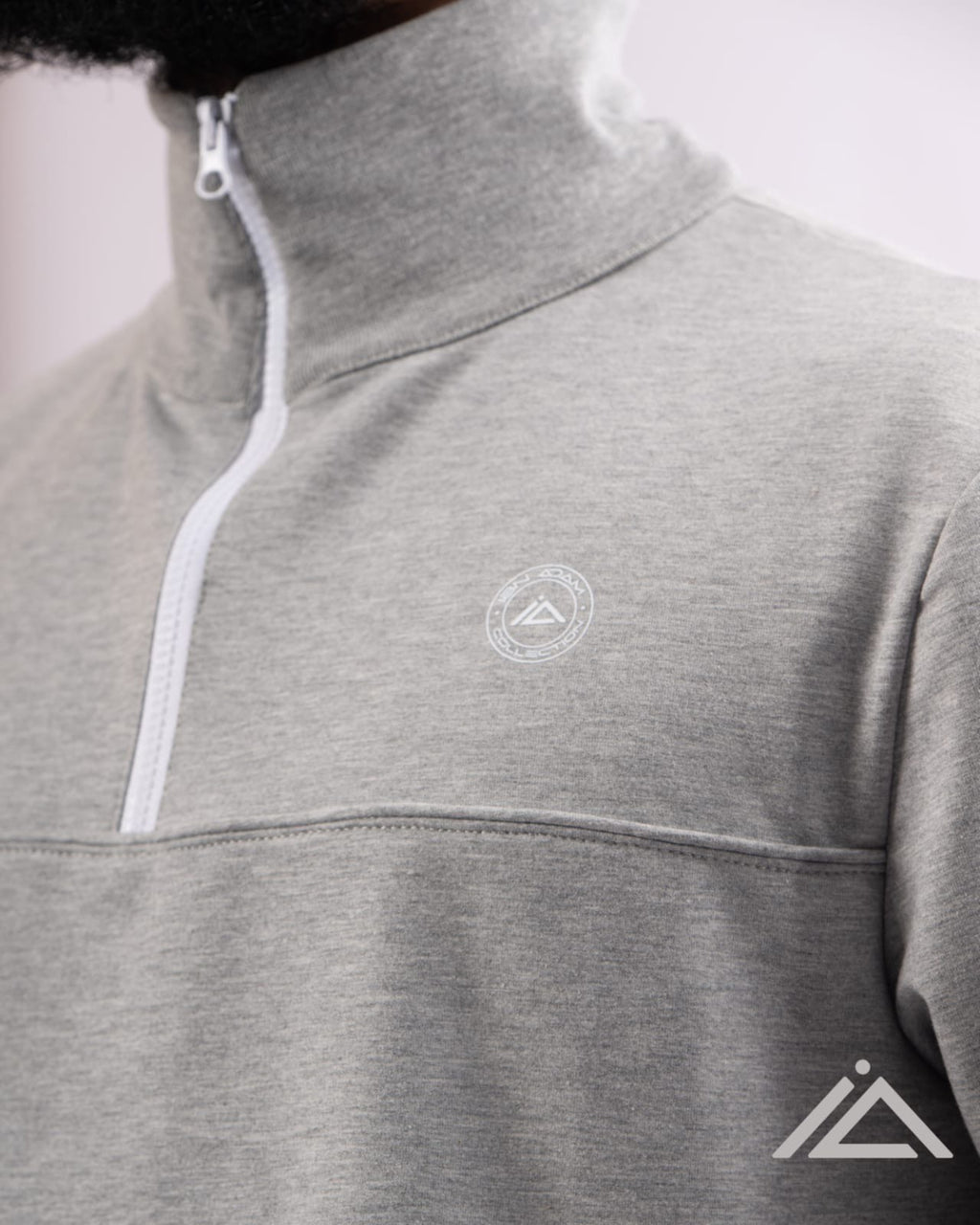 Qamis Jogging Court Hilal – Gris