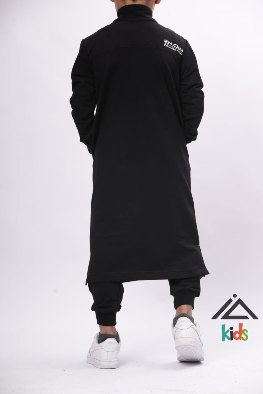 Qamis Jogging Court Hilal (Enfant) – Noir