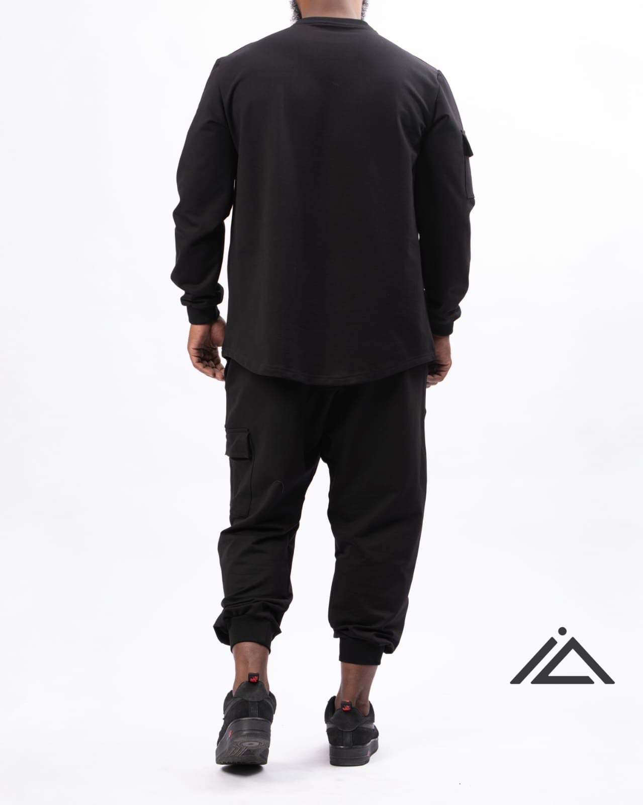 Ensemble Noor – All Black