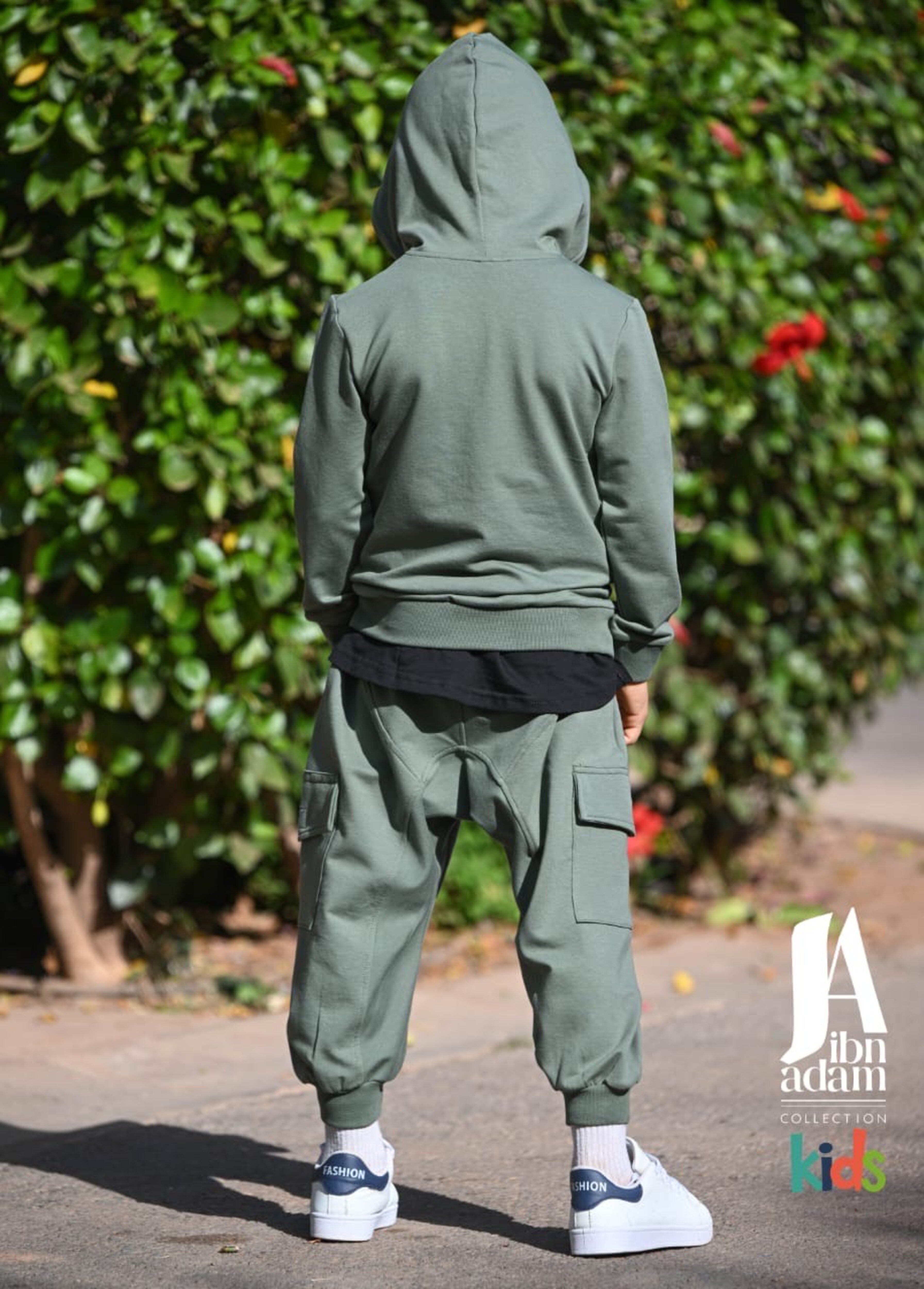 Ensemble Jogging Ali (Enfant) – Kaki