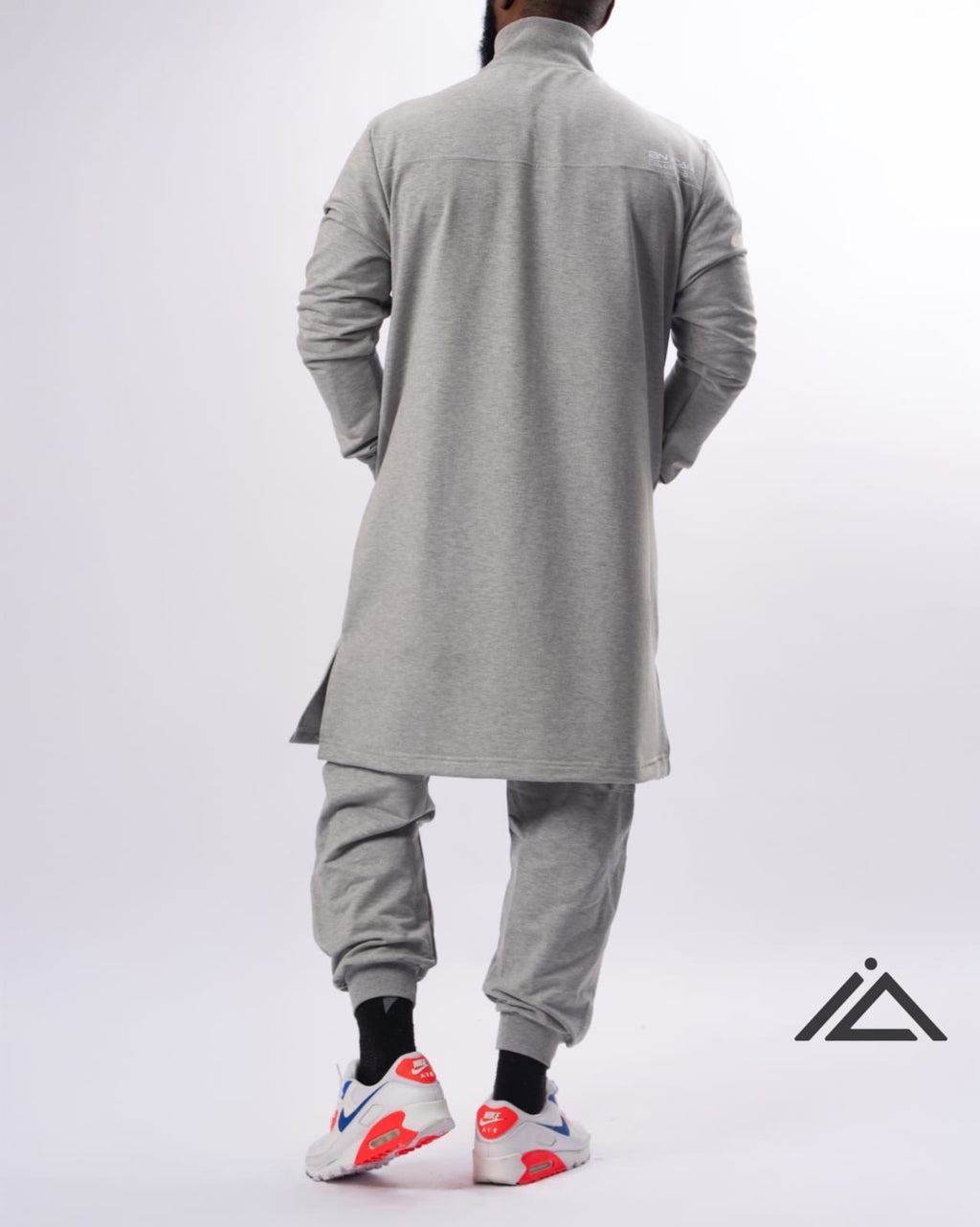 Qamis Jogging Court Hilal – Gris
