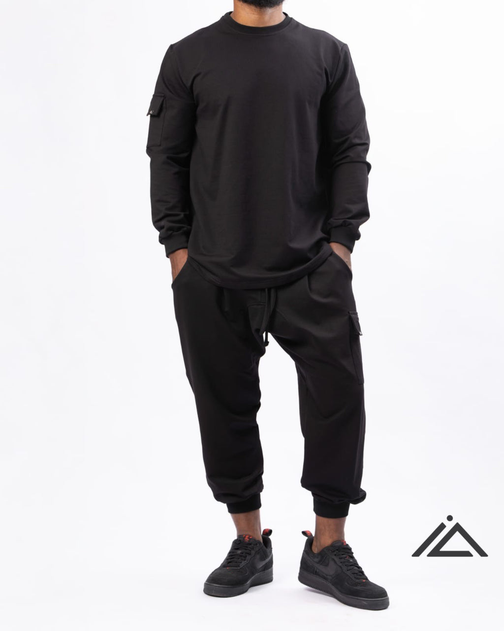 Ensemble Noor – All Black