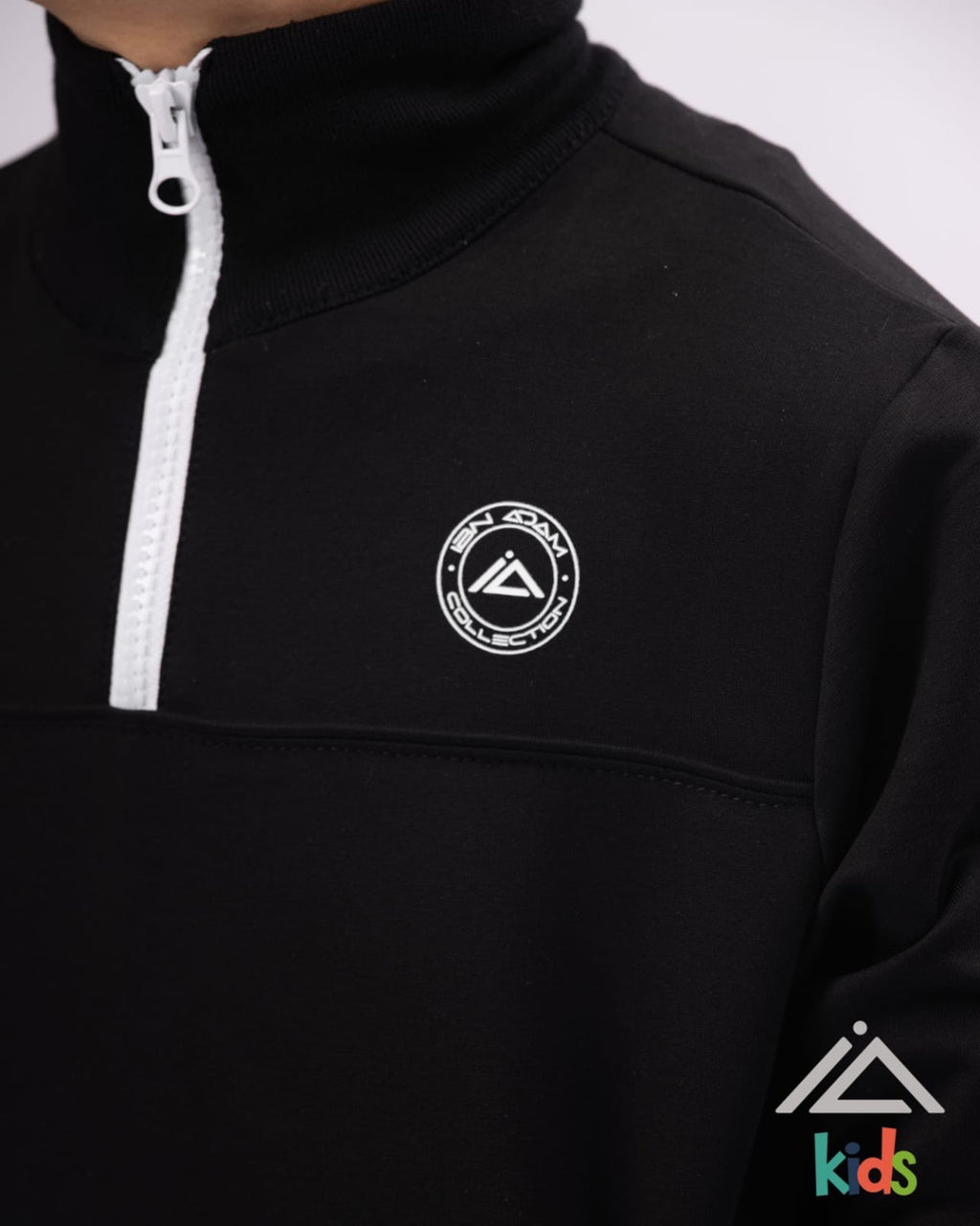 Qamis Jogging Court Hilal (Enfant) – Noir